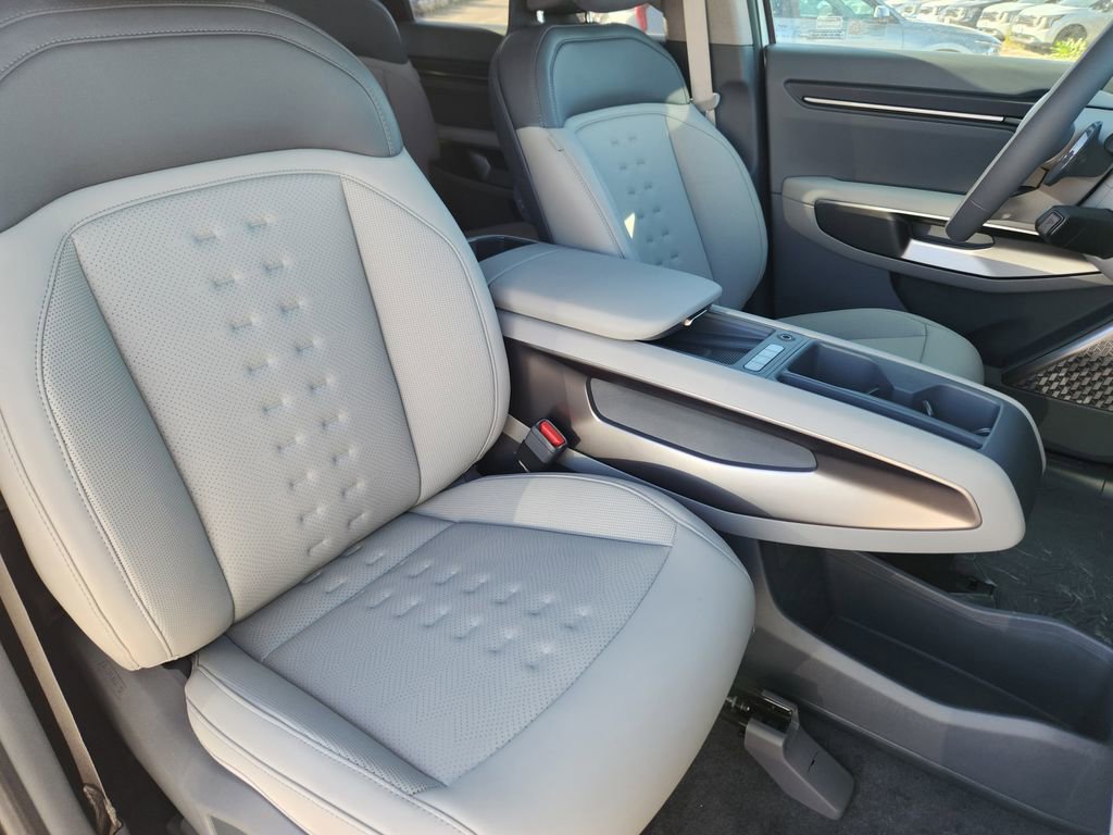 New 2026 Kia EV9 Wind image 14