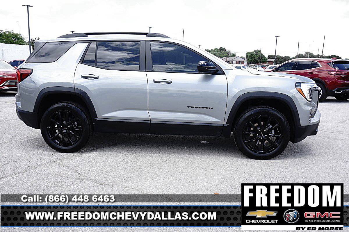 New 2026 GMC Terrain Elevation w/ Elevation Premium Package FWD image 8