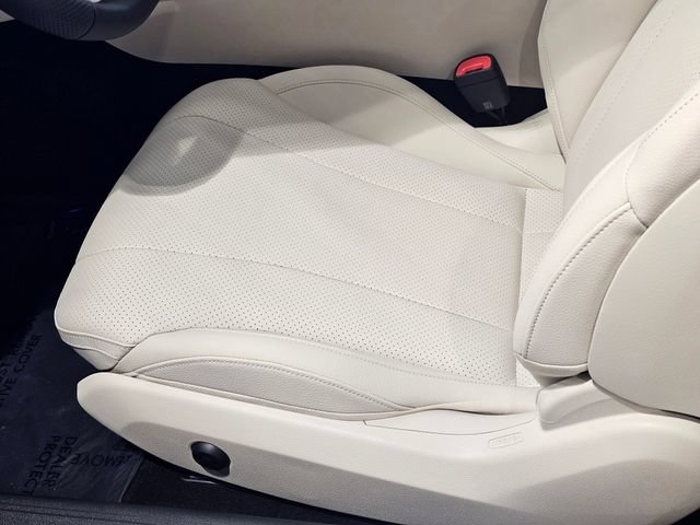 New 2027 Mercedes-Benz CLE 450 4MATIC Cabriolet image 17