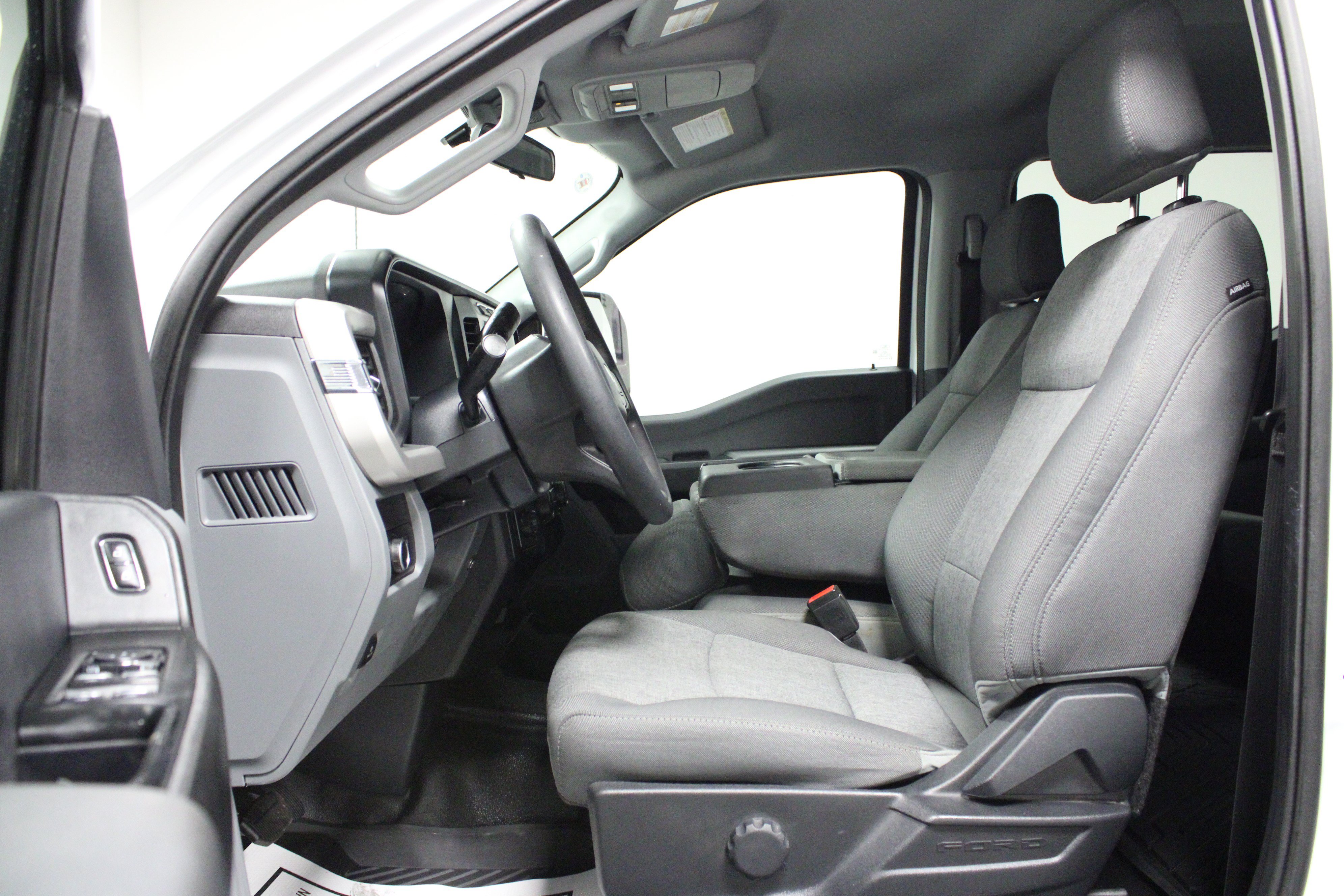 Used 2024 Ford F350 XL w/ 360-Degree Camera Package RWD image 12