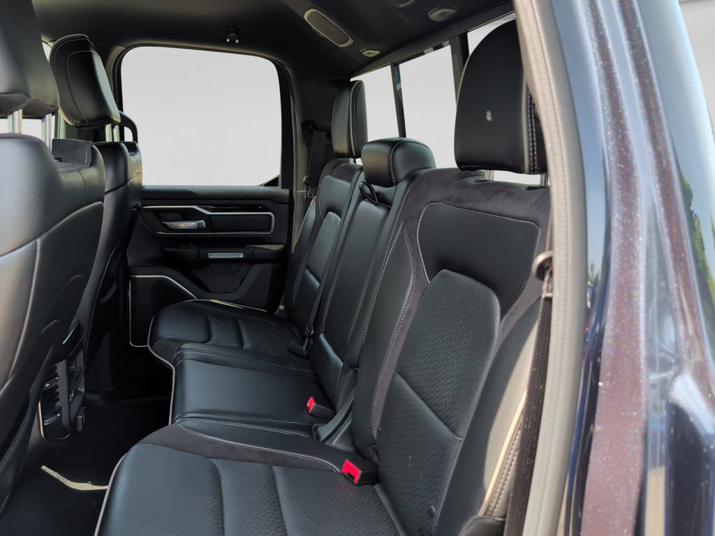 Used 2019 RAM 1500 Laramie w/ Sport Appearance Package AWD/4WD image 31