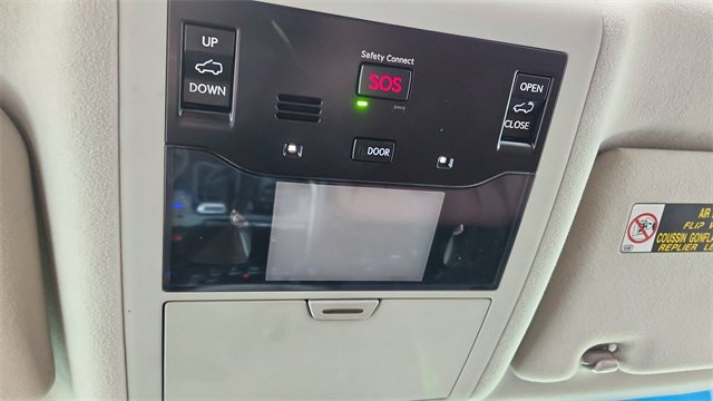 Used 2021 Lexus LX 570 4WD w/ 3rd Row & Luxury Pkg image 58