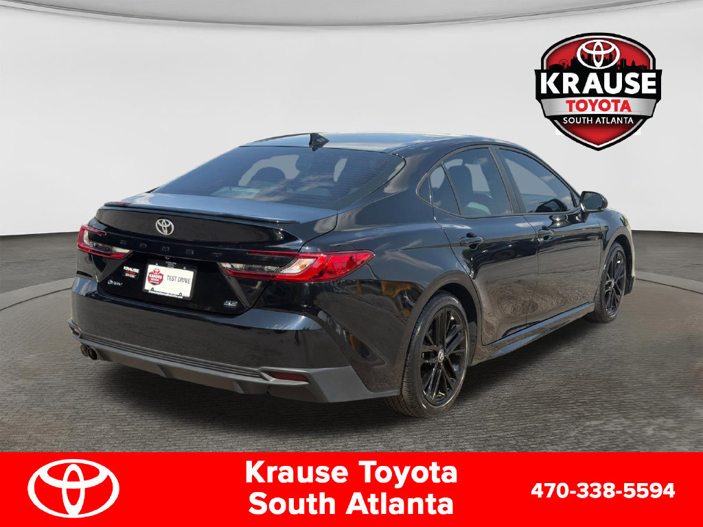 Used 2025 Toyota Camry SE w/ Convenience Package FWD image 8
