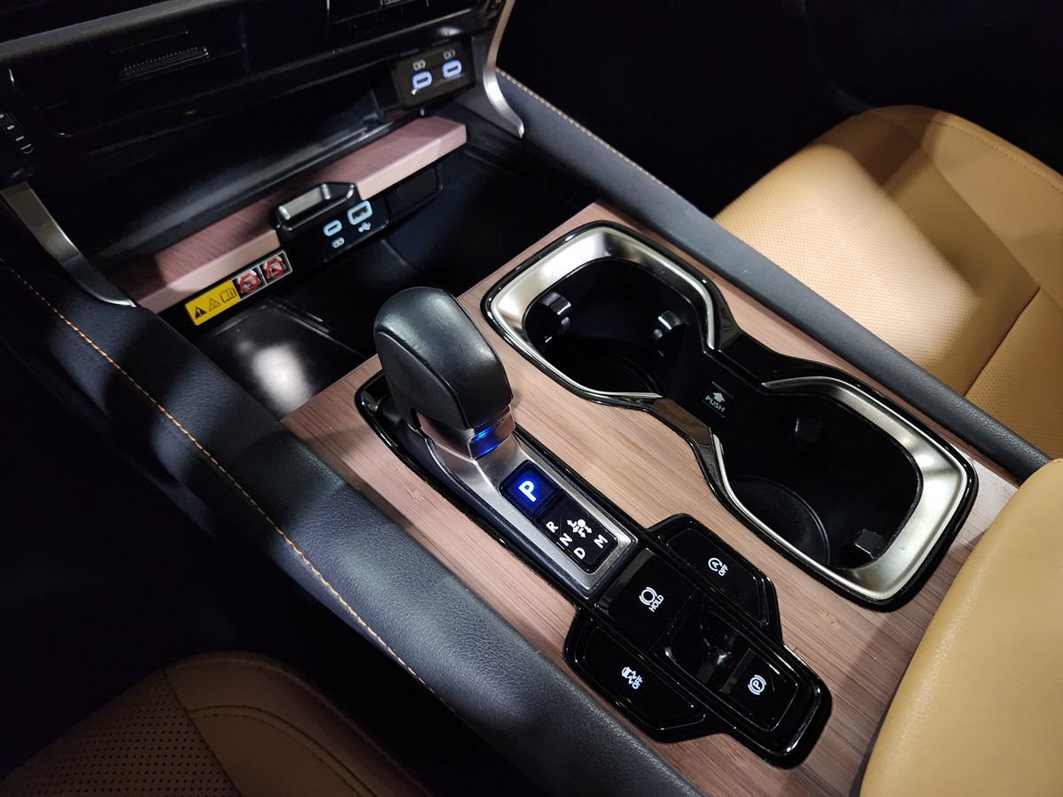 Used 2024 Lexus RX 350 Premium w/ Cold Area Package FWD image 38