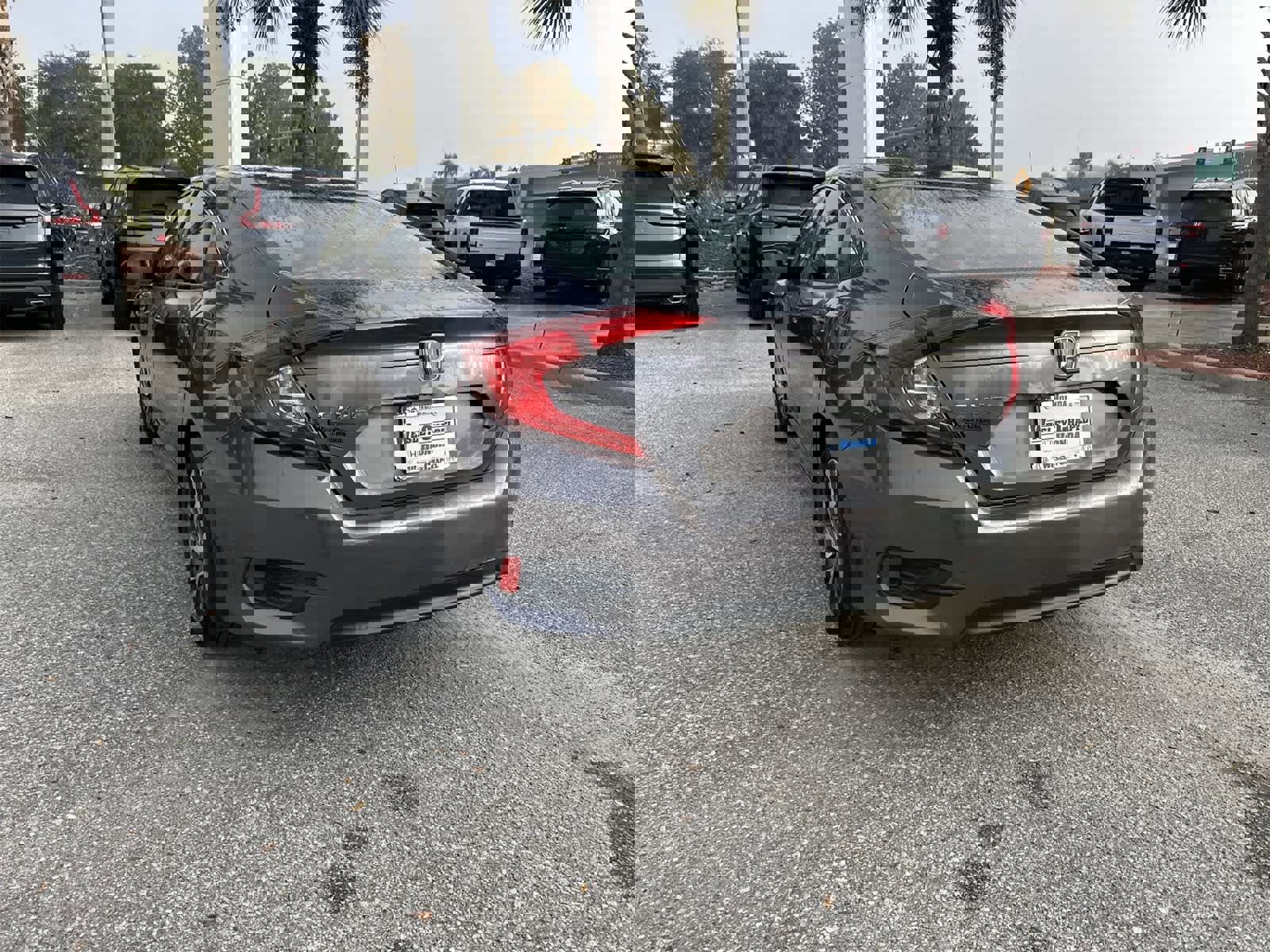 Used 2016 Honda Civic EX image 4