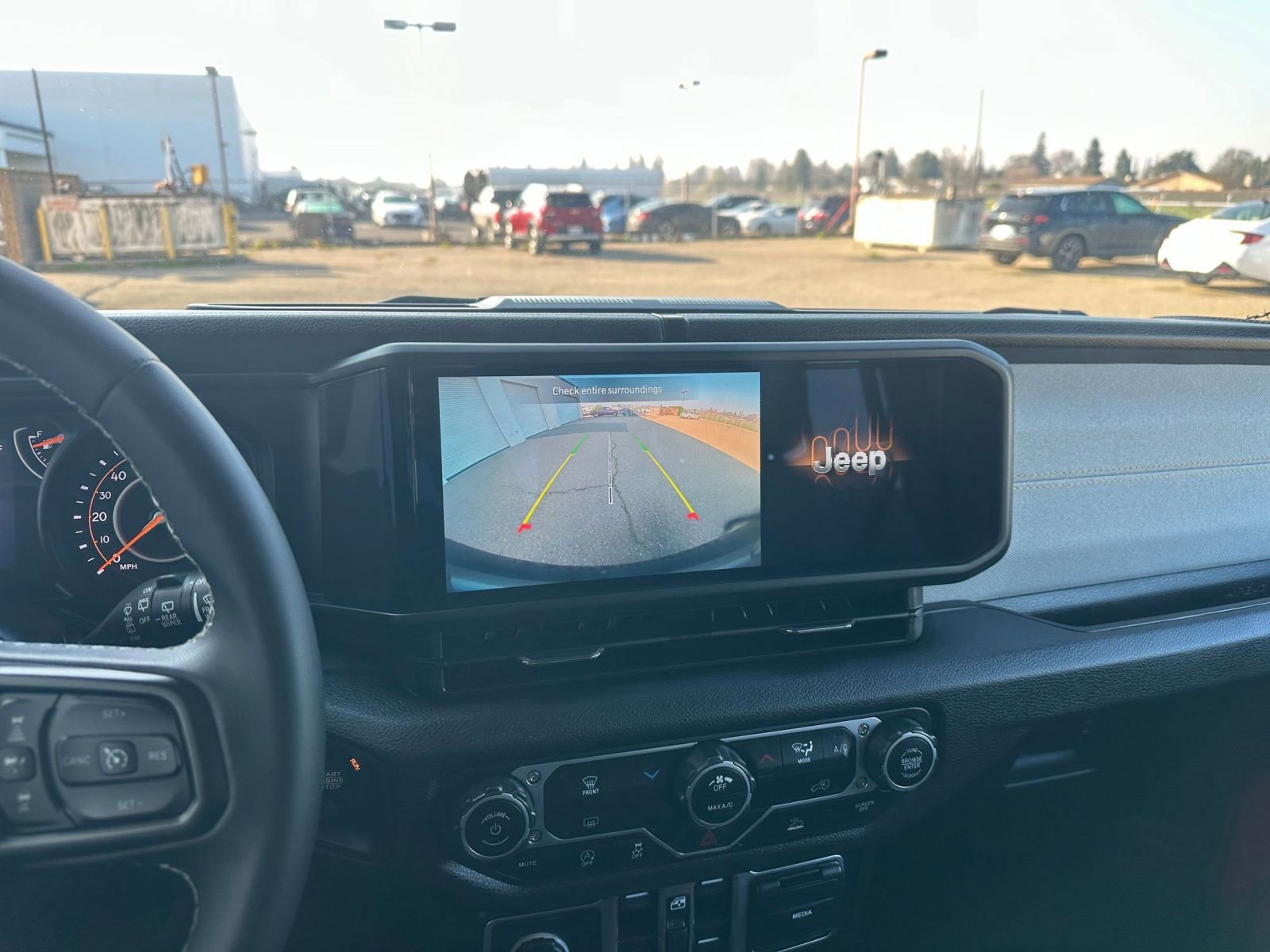 Used 2025 Jeep Wrangler Sport S image 17