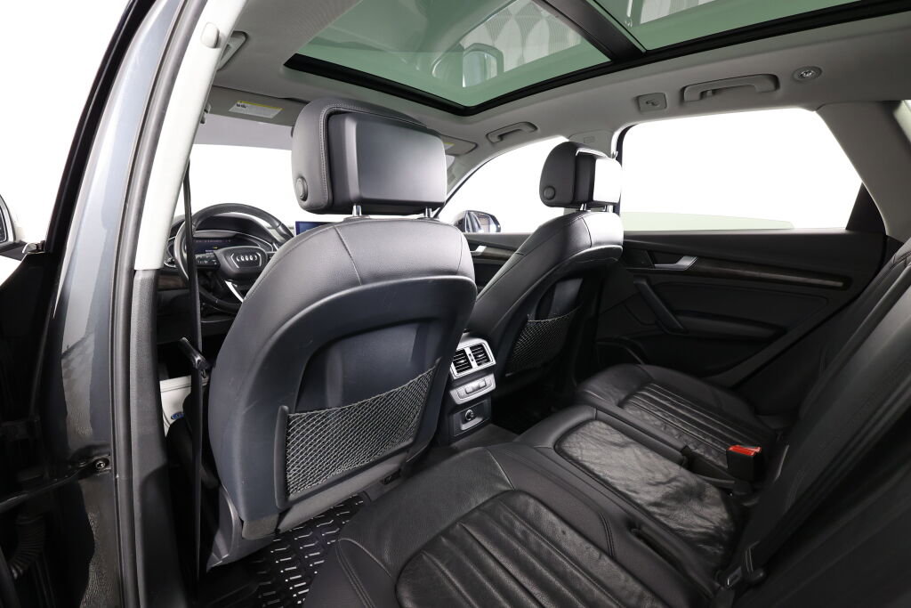 Used 2018 Audi Q5 2.0T Premium Plus w/ Premium Plus Package AWD/4WD image 14
