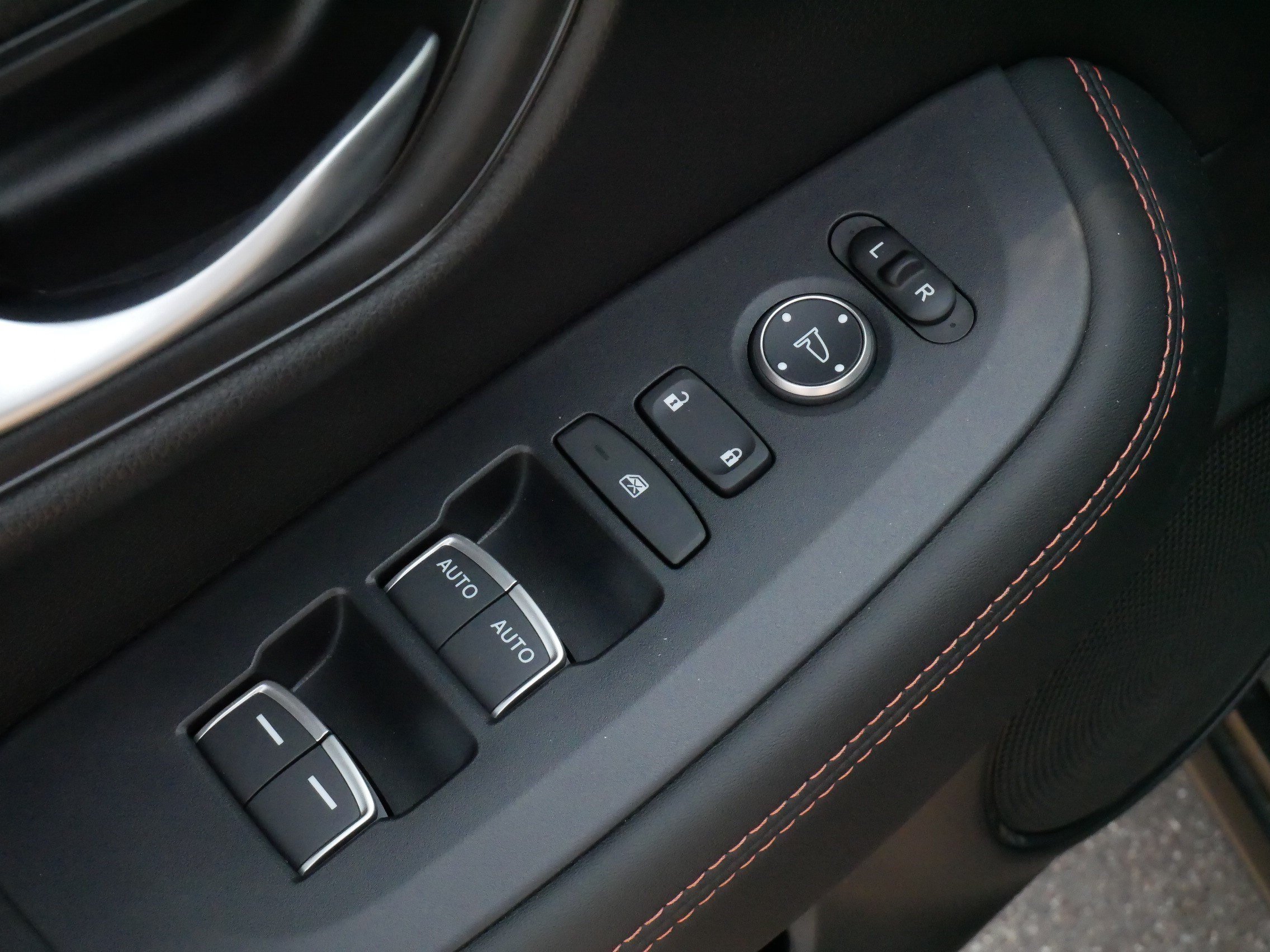 Used 2027 Honda HR-V Sport image 27