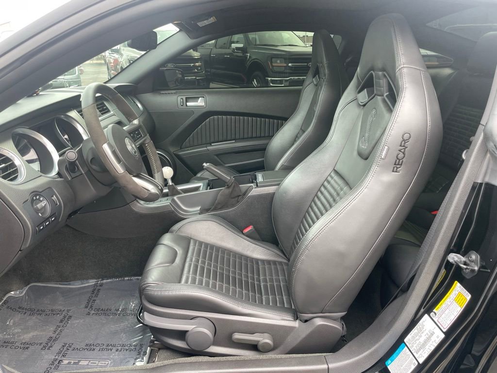 Used 2012 Ford Mustang Shelby GT500 w/ SVT Performance Pkg image 7