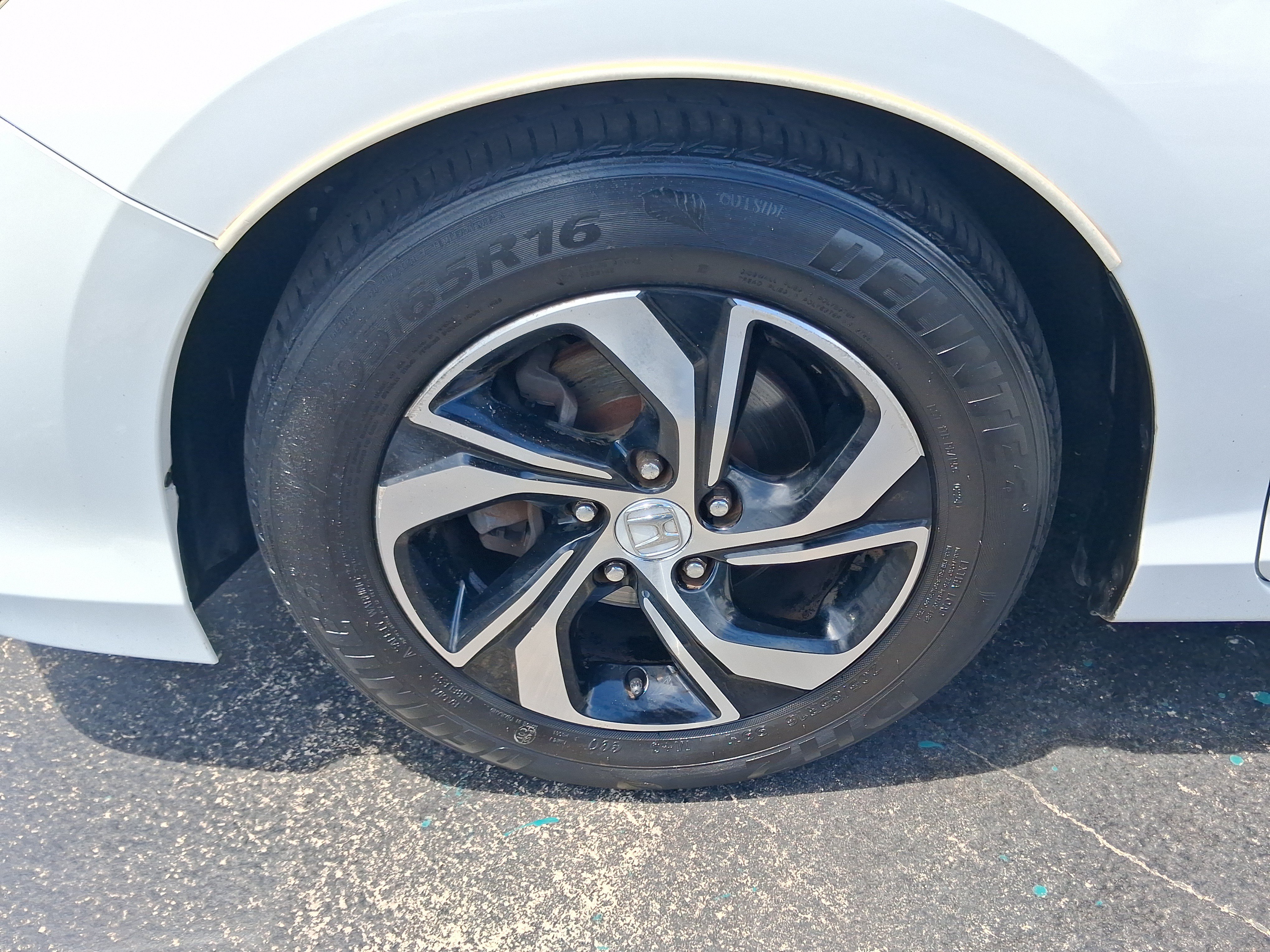Used 2017 Honda Accord LX image 8