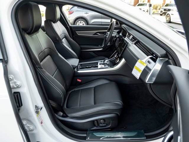 New 2024 Jaguar XF R-Dynamic SE AWD/4WD image 28