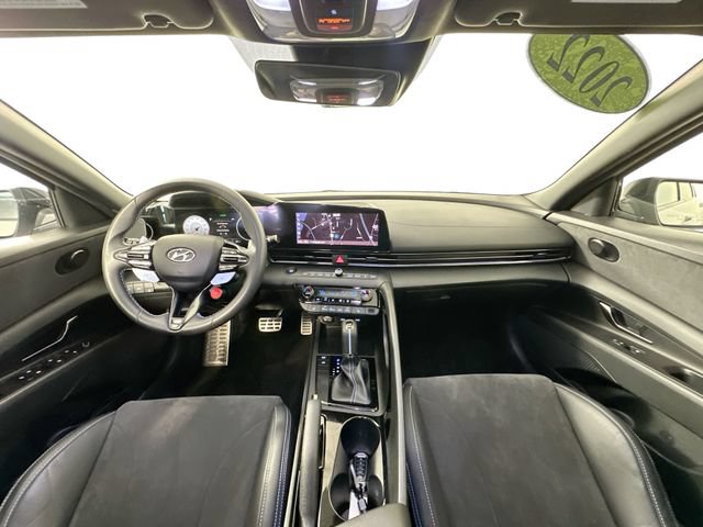 Used 2022 Hyundai Elantra N FWD image 11