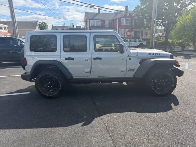 Used 2023 Jeep Wrangler Unlimited w/ Cold Weather Group AWD/4WD image 4
