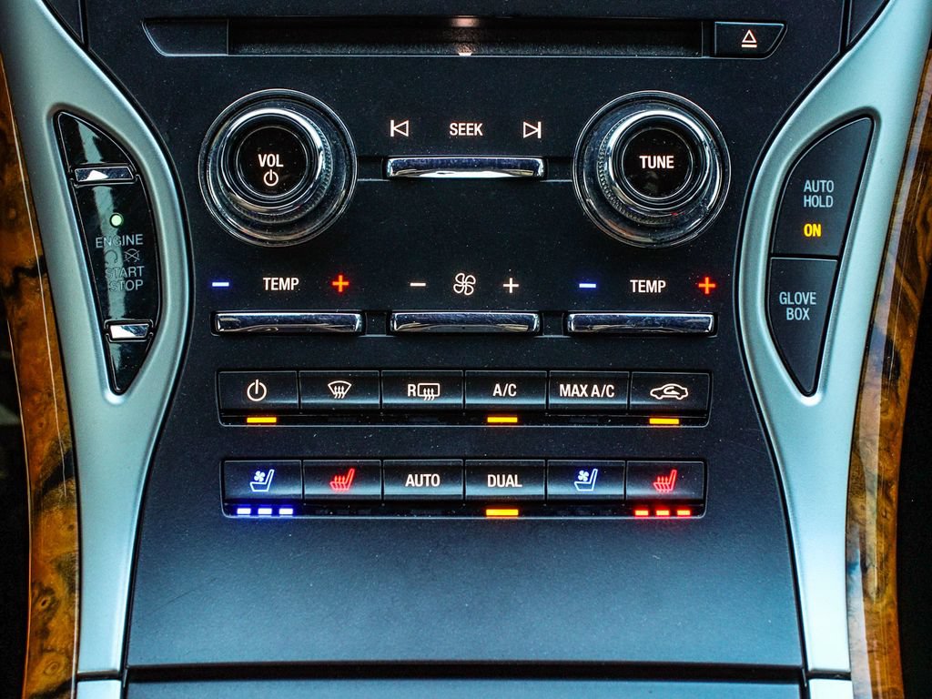 Used 2020 Lincoln Nautilus Reserve AWD/4WD image 25