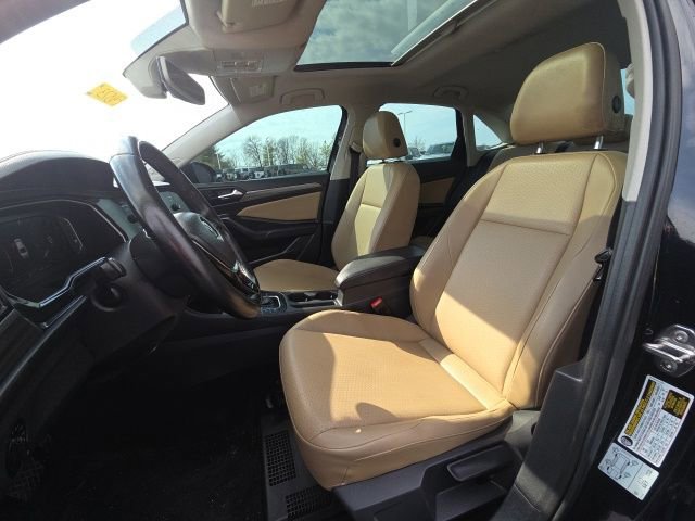 Used 2019 Volkswagen Jetta SEL image 23