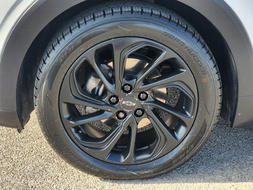 Used 2023 Chevrolet Bolt EUV LT FWD image 10