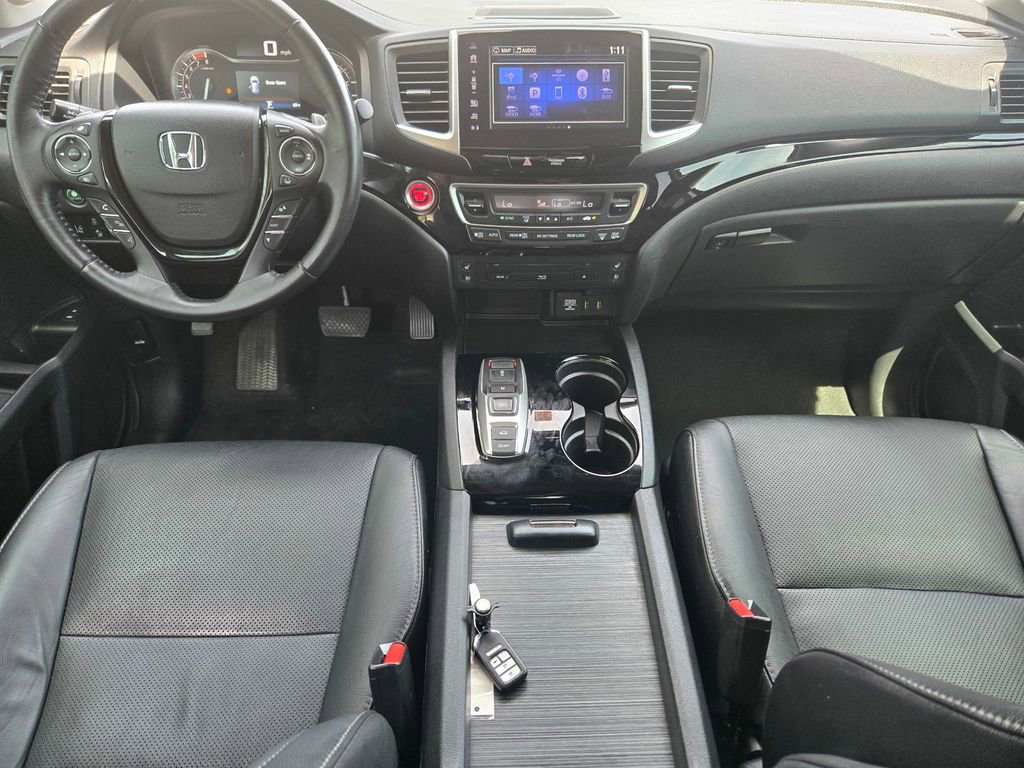 Used 2018 Honda Pilot Elite image 11