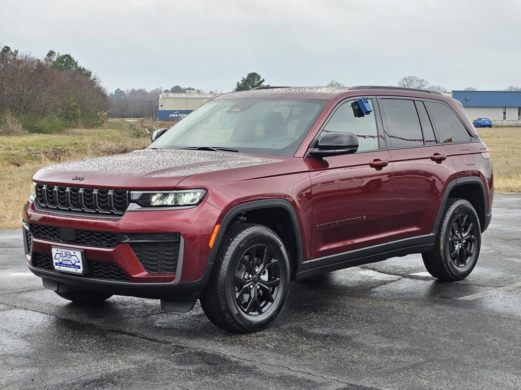 New 2026 Jeep Grand Cherokee Altitude image 3
