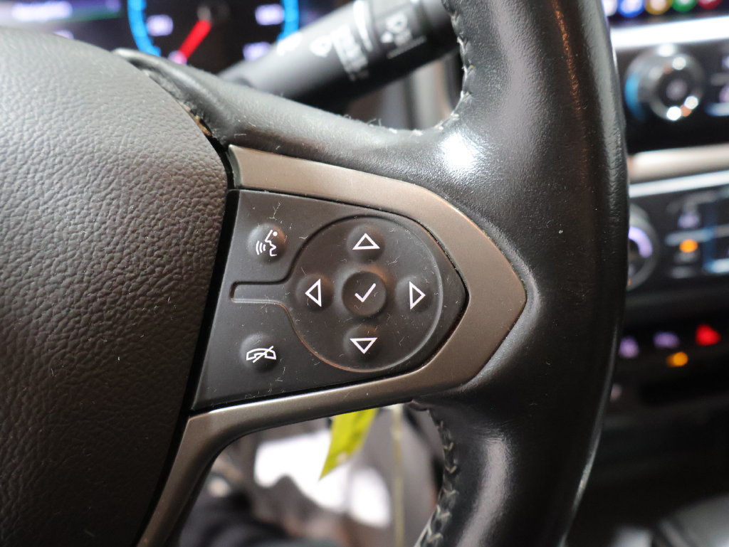 Used 2021 Chevrolet Colorado Z71 w/ Safety Package AWD/4WD image 35