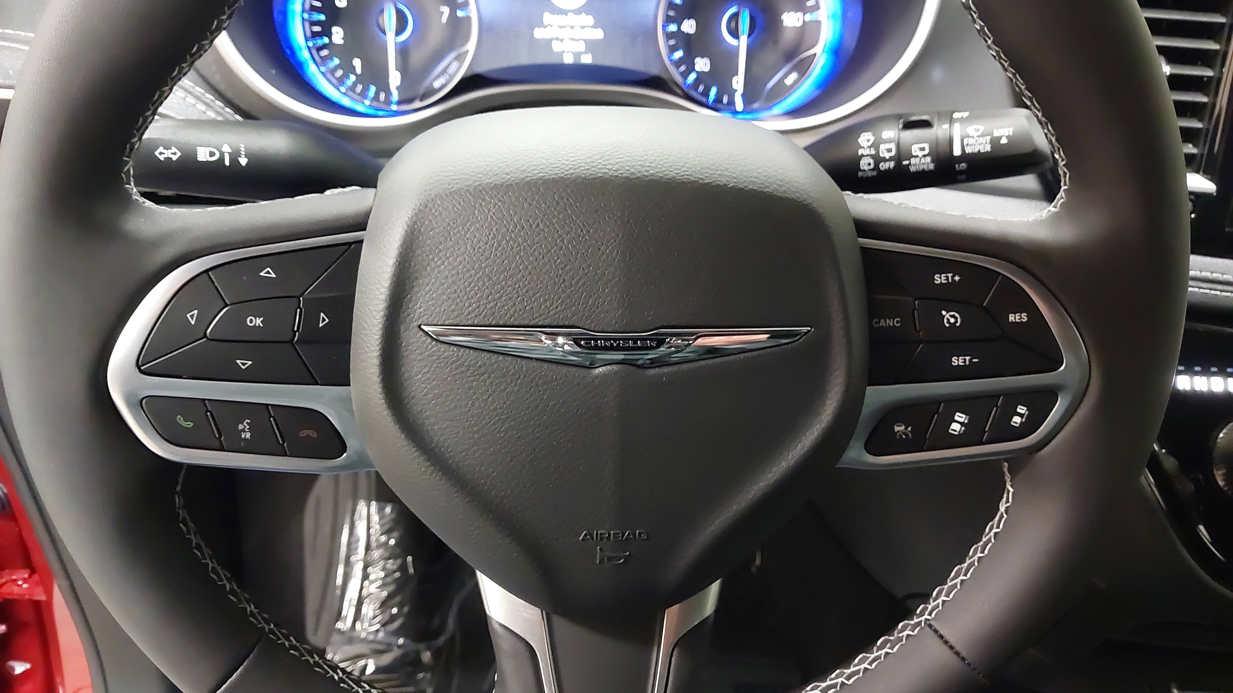 New 2026 Chrysler Pacifica Select FWD image 35