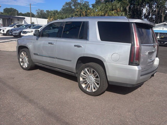 Used 2018 Cadillac Escalade Platinum RWD image 5