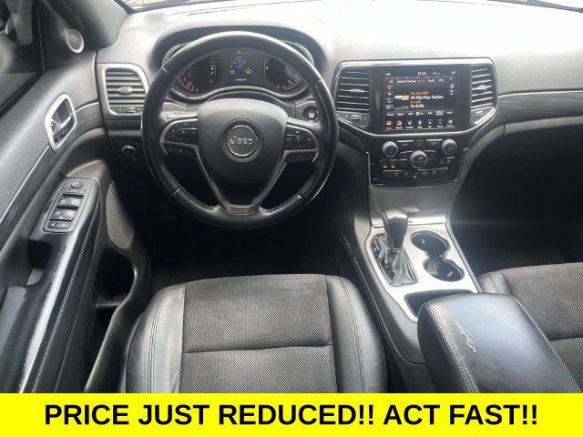 Used 2022 Jeep Grand Cherokee Laredo X RWD image 17
