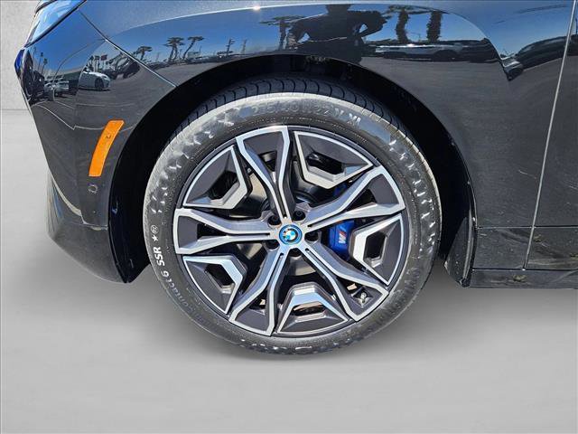 Certified 2023 BMW iX M60 w/ Executive Package AWD/4WD image 22