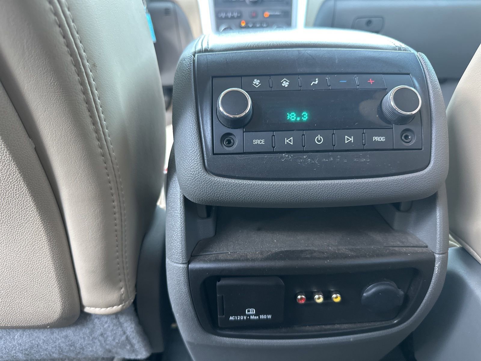 Used 2012 Chevrolet Traverse LT image 18