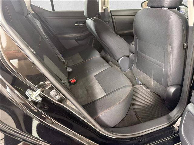 Used 2025 Nissan Sentra SR FWD image 15