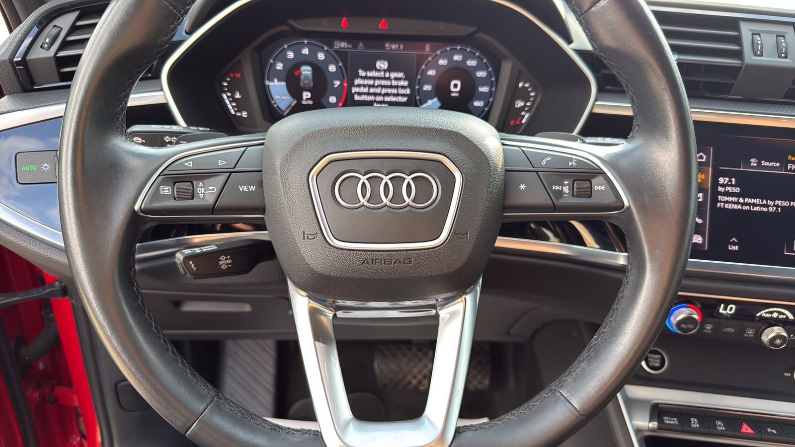 Used 2022 Audi Q3 2.0T Premium w/ Convenience Package AWD/4WD image 14