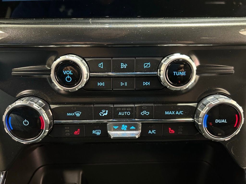 Used 2022 Ford F150 XLT w/ Equipment Group 302A High image 18