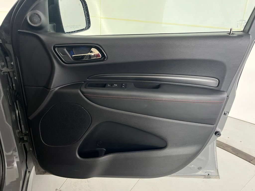 Used 2025 Dodge Durango R/T AWD/4WD image 31