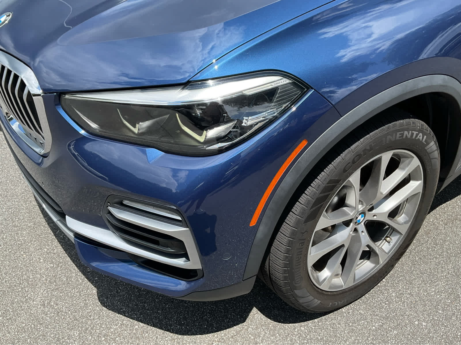 Used 2019 BMW X5 xDrive40i w/ Premium Package 2 AWD/4WD image 9