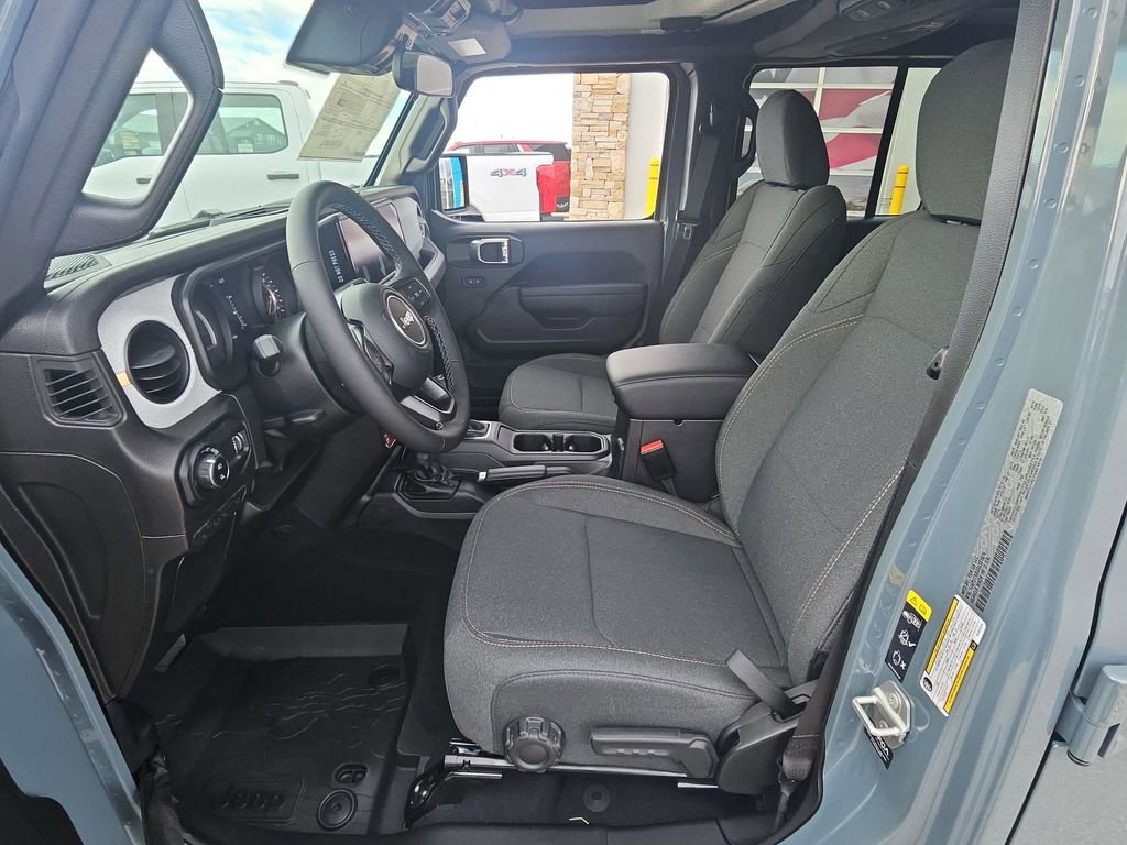 New 2025 Jeep Gladiator Willys image 26