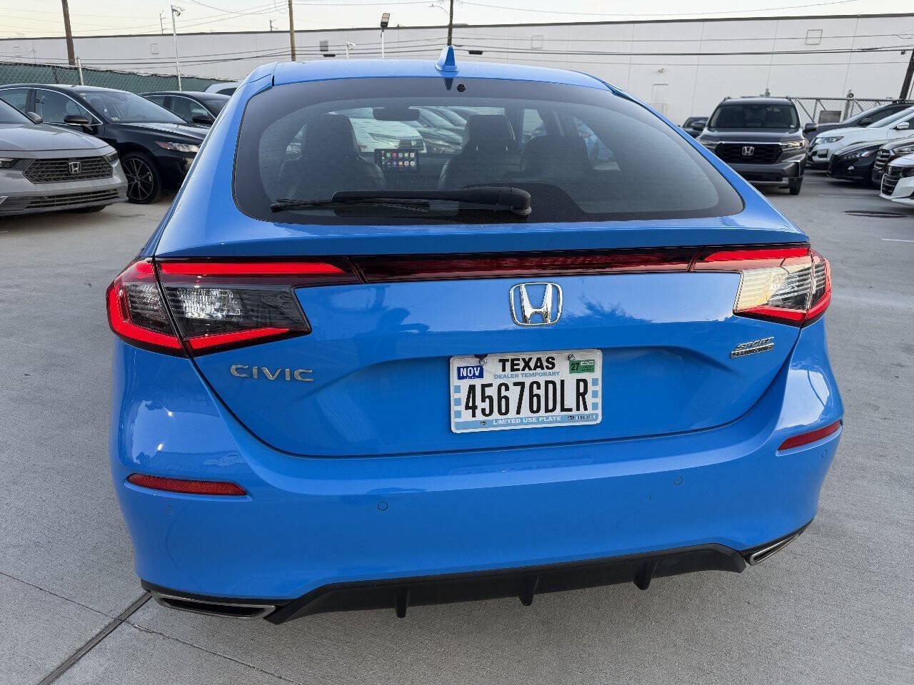 Used 2024 Honda Civic Sport Touring image 5