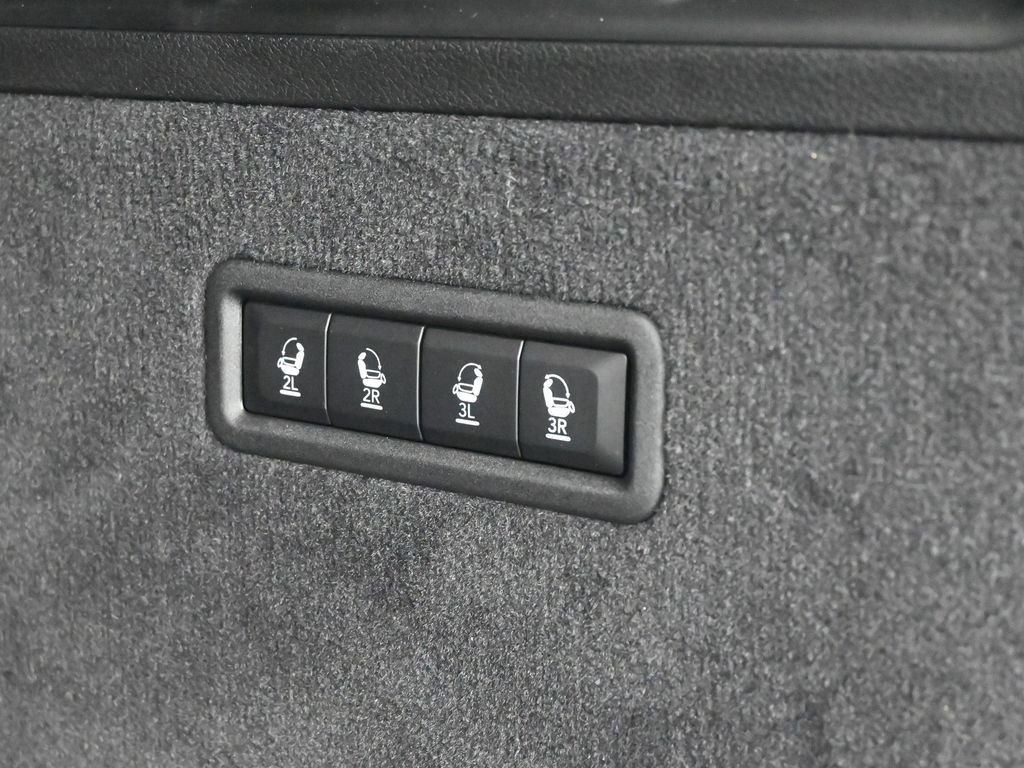 Used 2024 Jeep Grand Wagoneer Series III w/ Quick Order Packagew 28T image 54