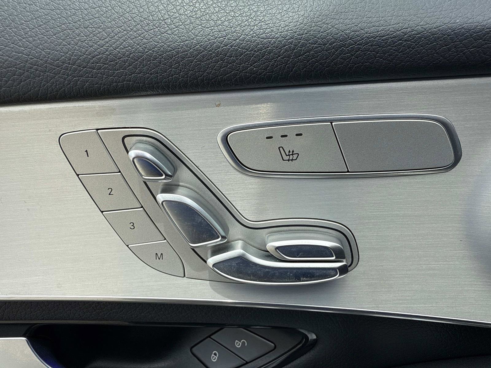 Used 2022 Mercedes-Benz GLC 300 image 19