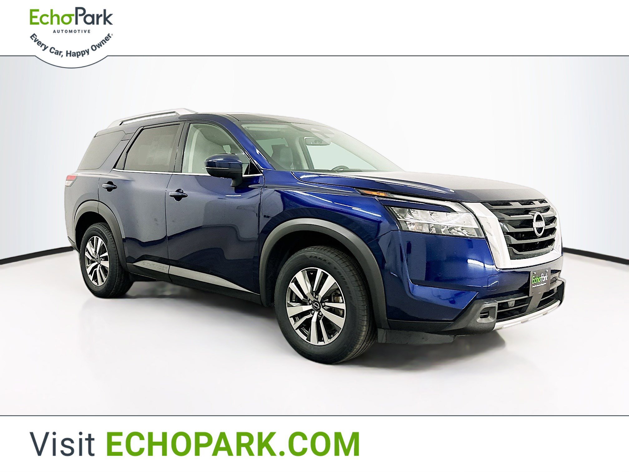 Used 2023 Nissan Pathfinder SL