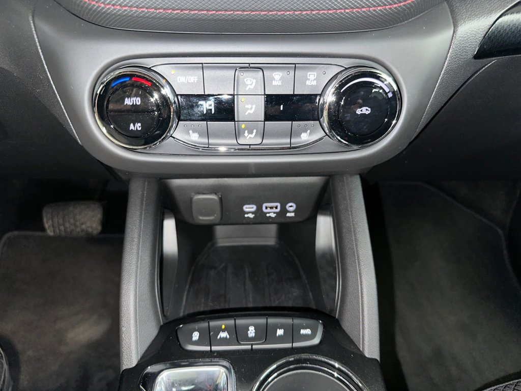 Certified 2023 Chevrolet TrailBlazer RS w/ Convenience Package image 12