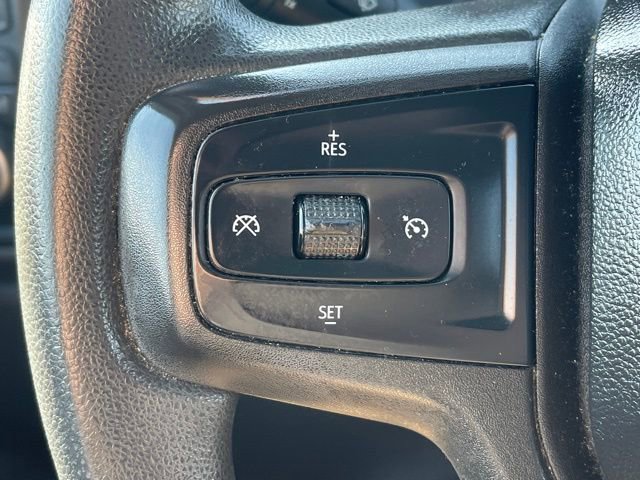 Used 2020 Chevrolet Silverado 1500 Custom w/ Custom Value Package image 7