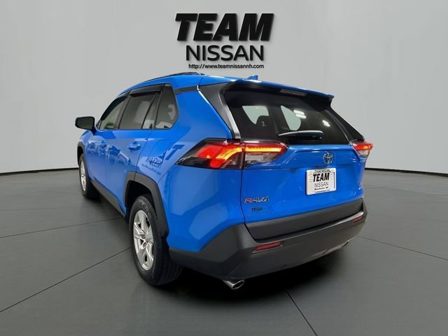Used 2019 Toyota RAV4 XLE w/ Convenience Package AWD/4WD image 4