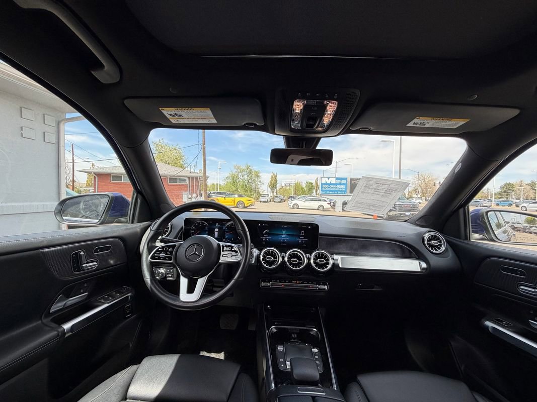 Used 2021 Mercedes-Benz GLB 250 4MATIC image 16