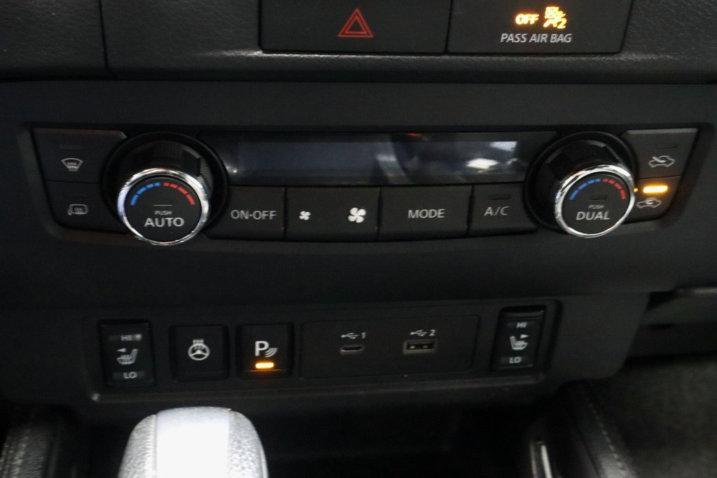 Used 2022 Nissan Frontier PRO-4X w/ Pro-4X Premium Package image 30