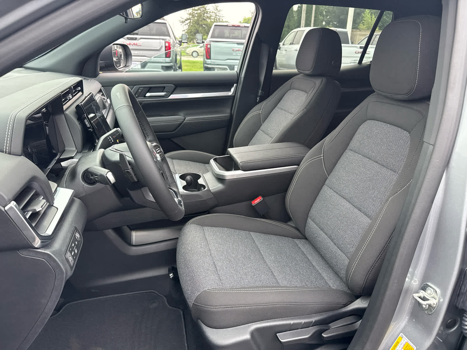 New 2027 GMC Terrain Elevation AWD/4WD image 10