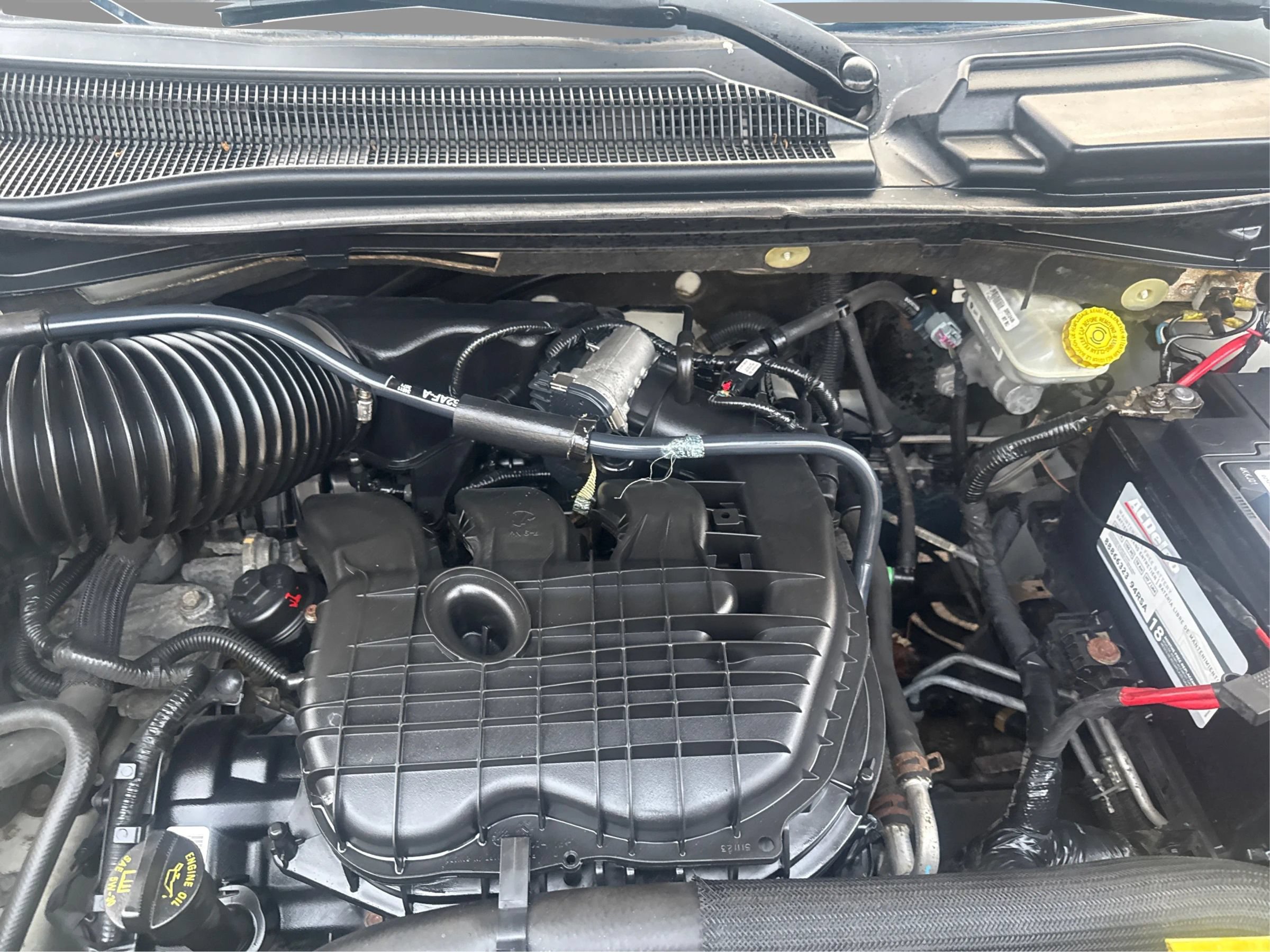Used 2012 Dodge Grand Caravan SXT FWD image 22
