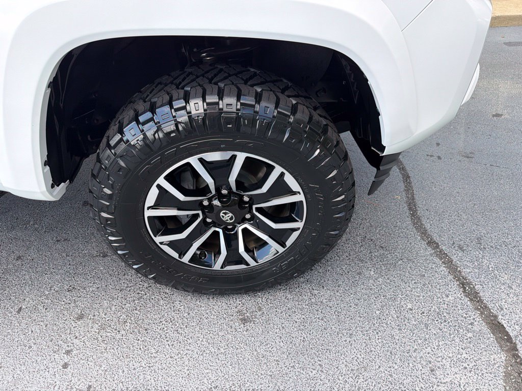 Used 2023 Toyota Tacoma TRD Sport RWD image 21