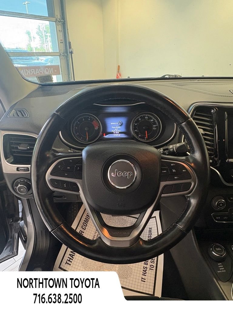 Used 2020 Jeep Cherokee Limited AWD/4WD image 23