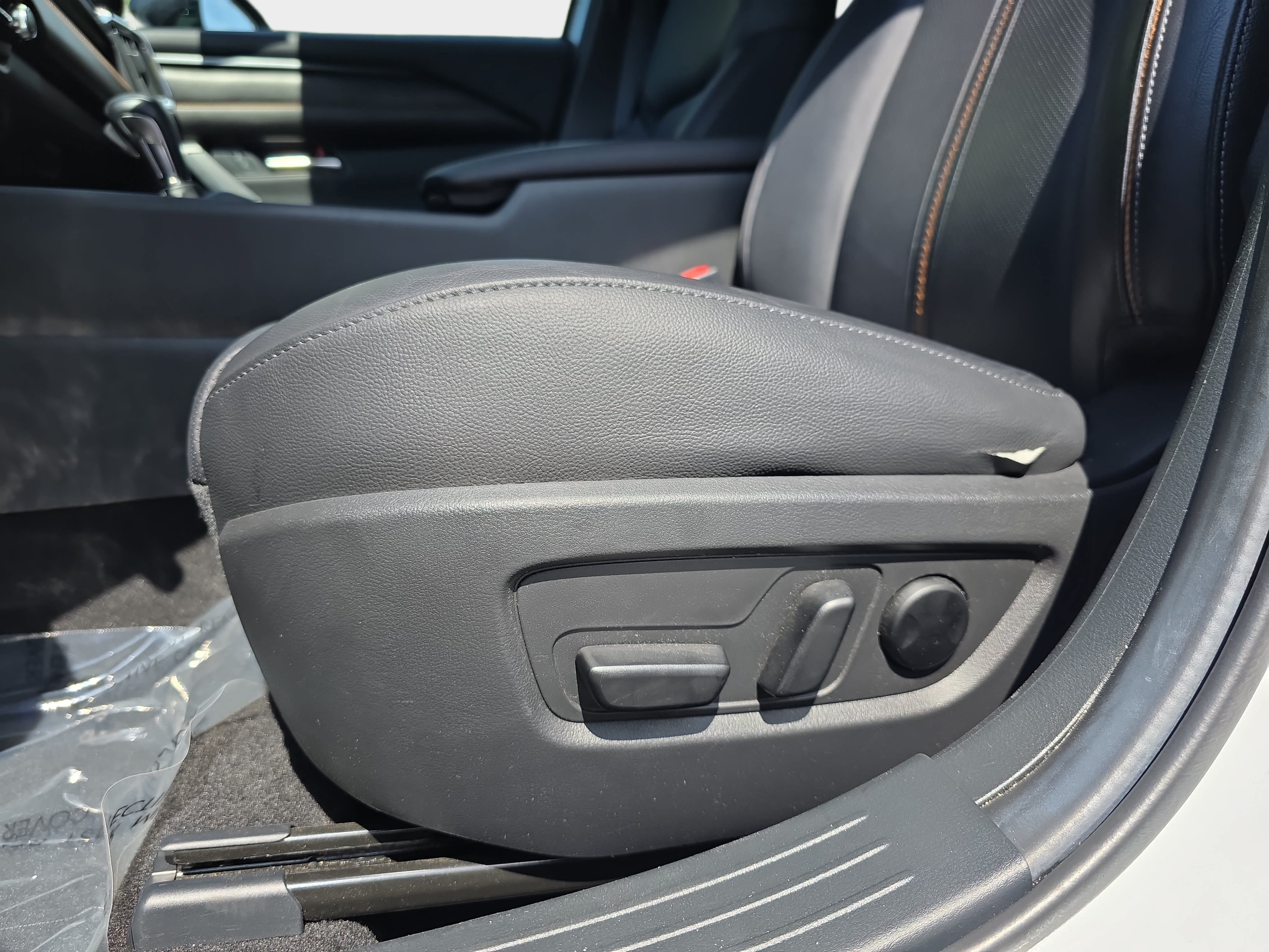 Used 2024 MAZDA CX-50 AWD 2.5 S w/ Weather Package image 27