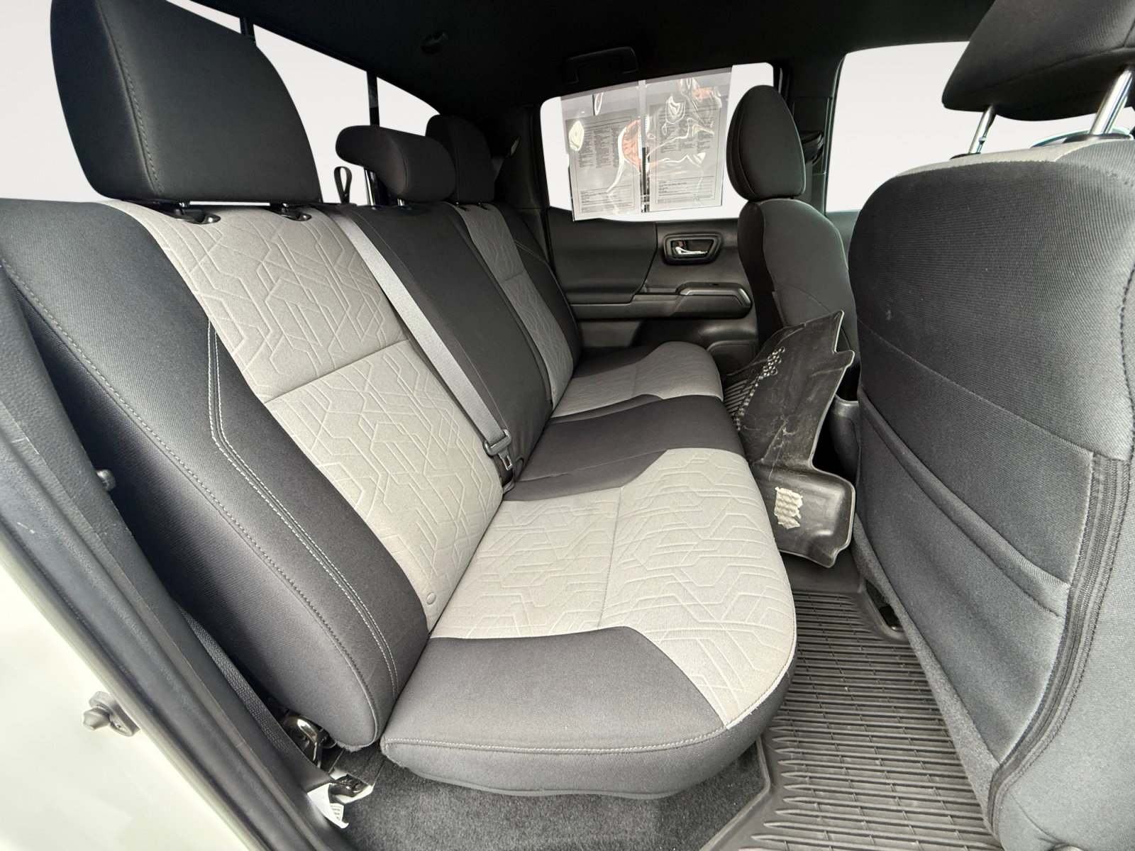 Used 2023 Toyota Tacoma TRD Off-Road image 18