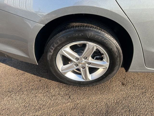 Used 2024 Chevrolet Malibu LT FWD image 37
